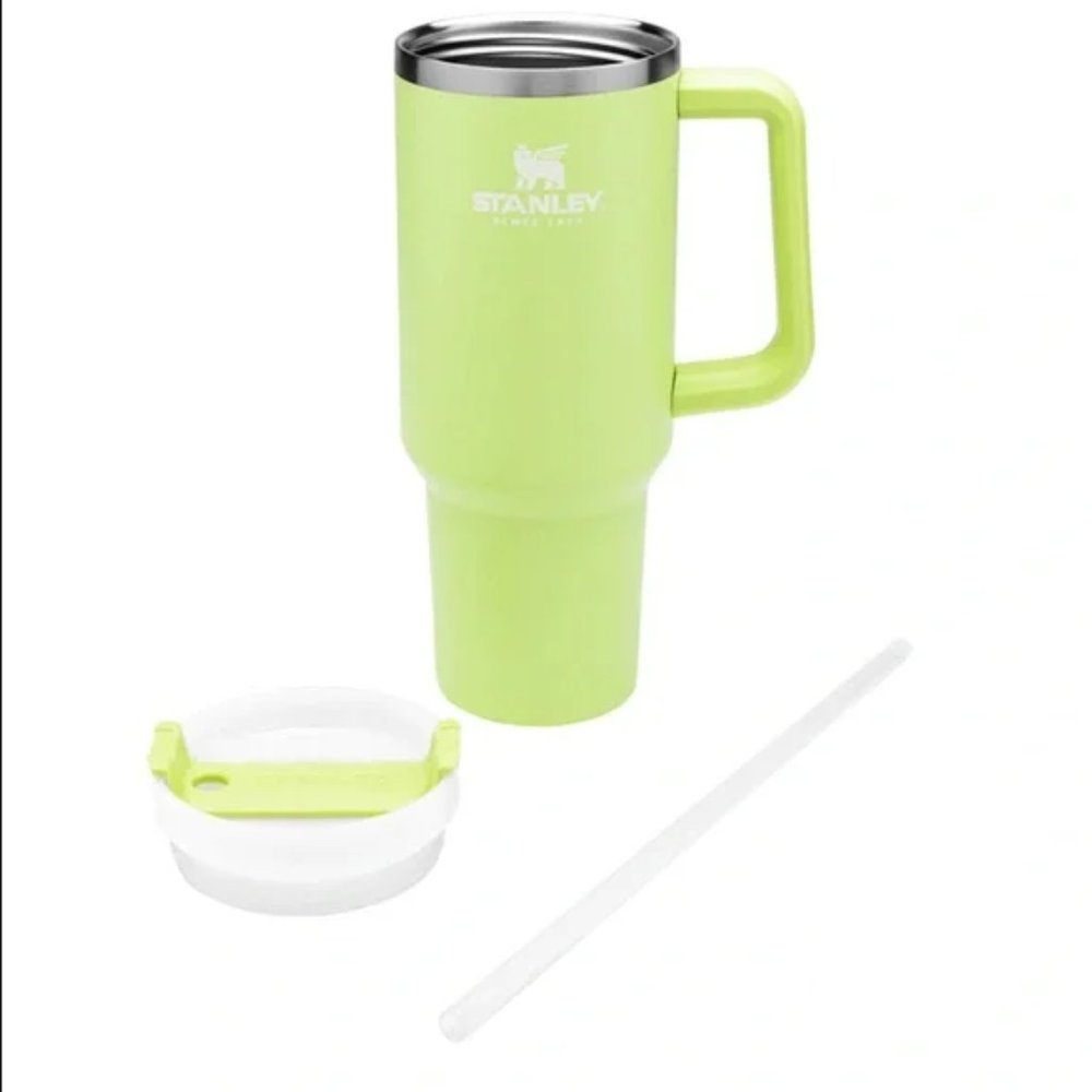 Brand new “ADVENTURE QUENCHER TRAVEL TUMBLER | 40 OZ” in the new Citron color.
